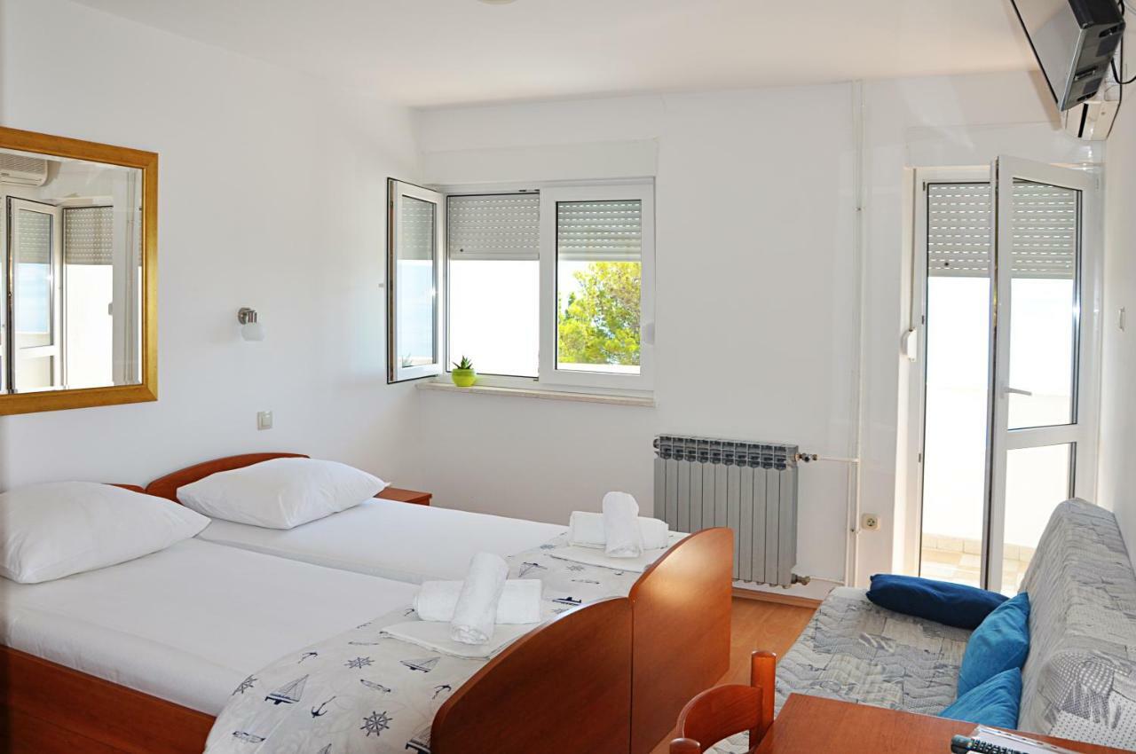 Sunrise Apartments&Studio Apartments Lokva Rogoznica Extérieur photo